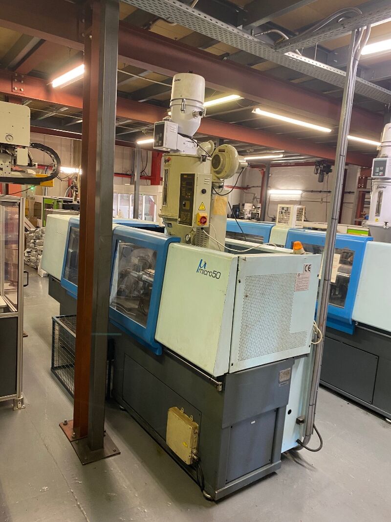Used Sandretto SERIE MICRO 50/247 injection moulding machine