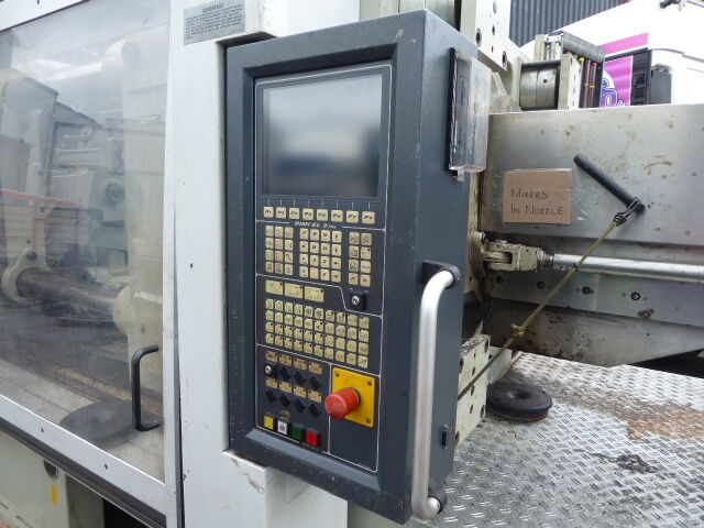 Used NEGRI BOSSI V 3700H-2000 injection moulding machine