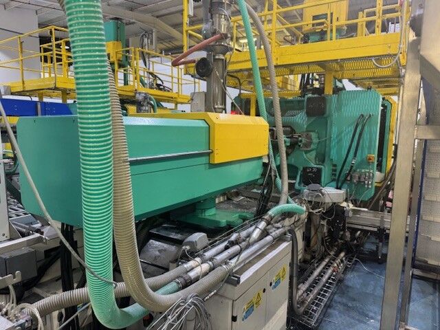 Used ARBURG 720 ALLDRIVE 3200-800 injection moulding machine