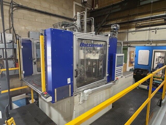 Used BATTENFELD VM ROTARY 150-750 R1520 injection moulding machine