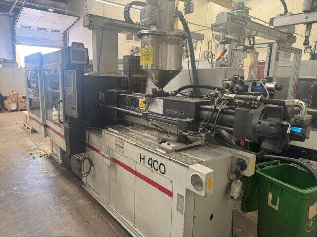 Used NEGRI BOSSI CANBIO 1300H-400 injection moulding machine