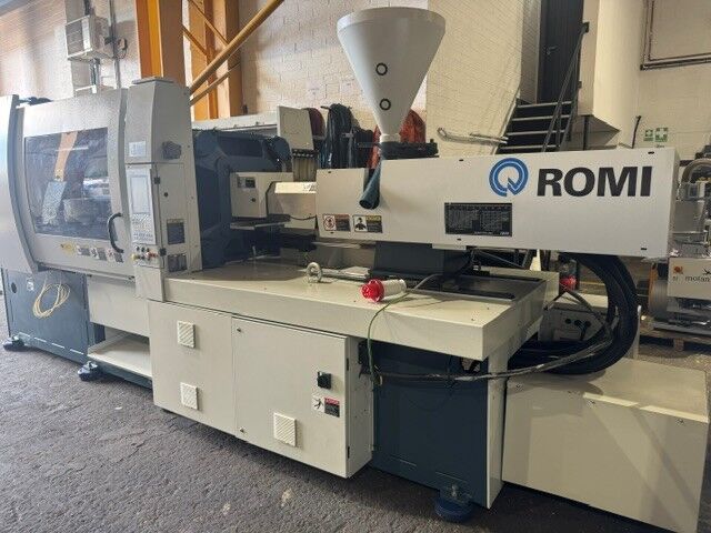 Used ROMI EN 1000 injection moulding machine