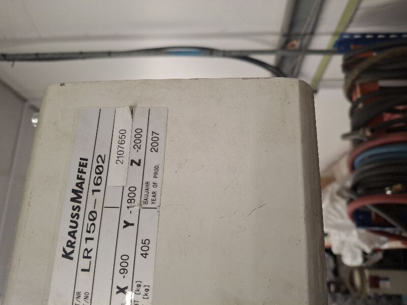 Used 3 AXIS SERVO ROBOT