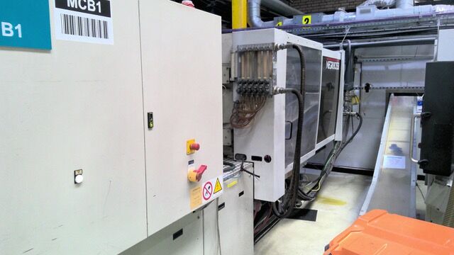 Used Negri Bossi  V160-610 injection moulding machine