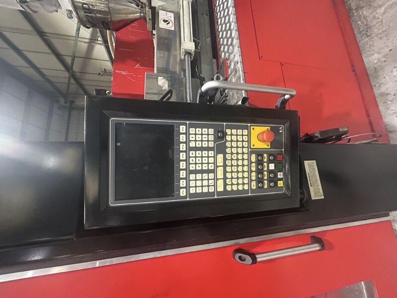 Used NEGRI BOSSI V CANBIO 2100H-820 injection moulding machine
