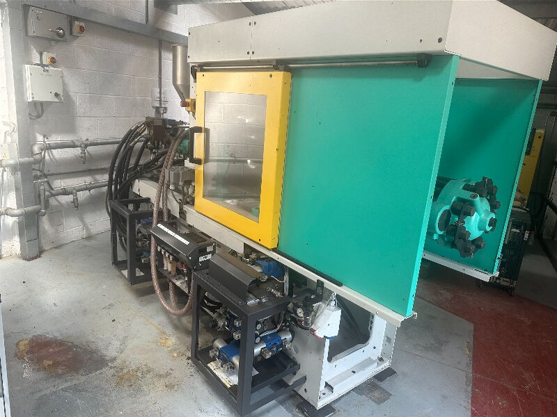 Used ARBURG 320C 600-100 injection moulding machine