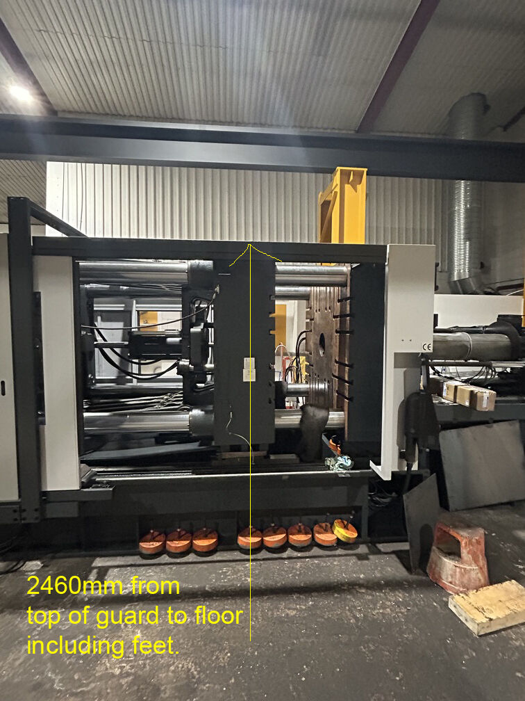 Used SANDRETTO MEGA TES 820  4170 injection moulding machine