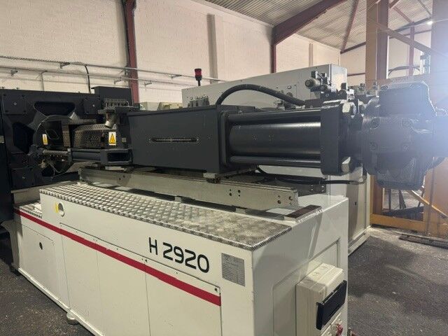 Used NEGRI BOSSI V CANBIO 4300H-2920 injection moulding machine