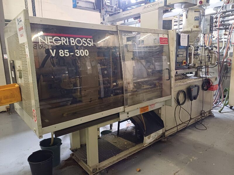 Used NEGRI BOSSI V 850H-300 injection moulding machine