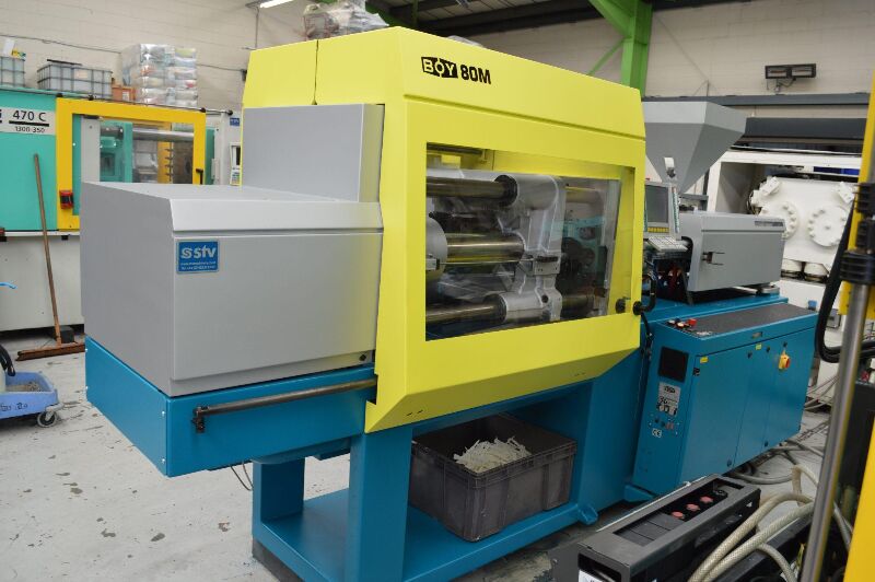 Used Boy 80M injection moulding machine